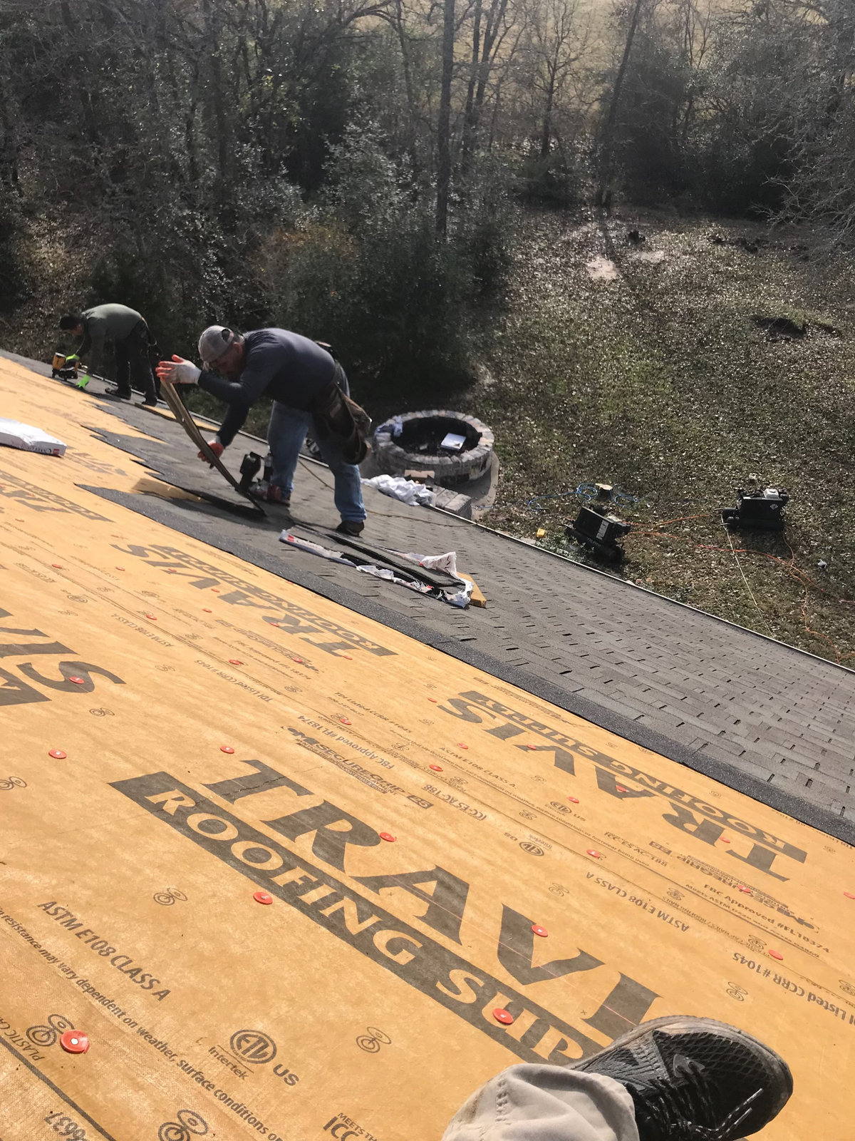 Residential asphalt shingle roof on an East Texas home